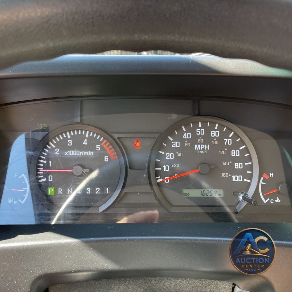 2025 Isuzu NRR NRR