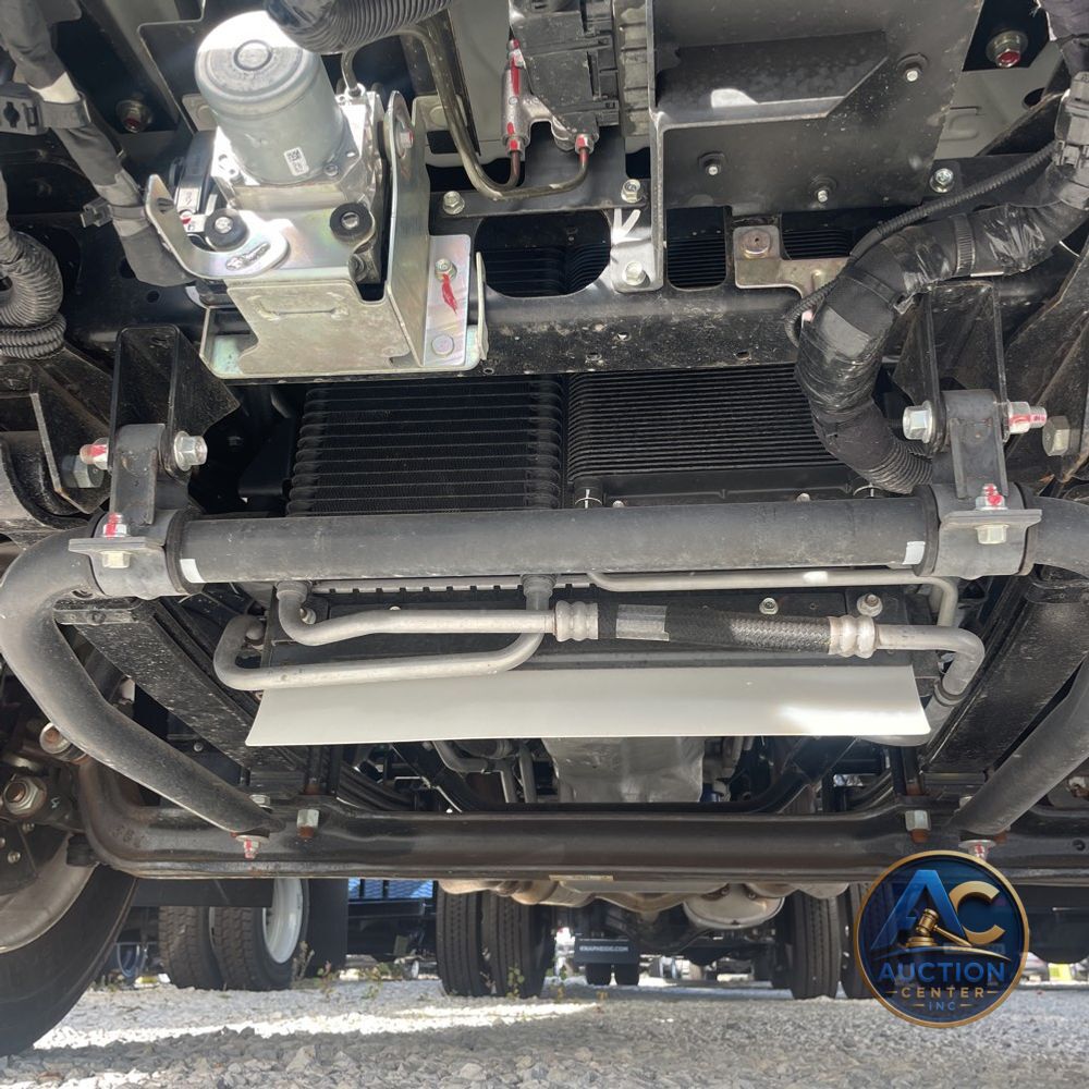 2024 Isuzu 5500 HG V8 Gas