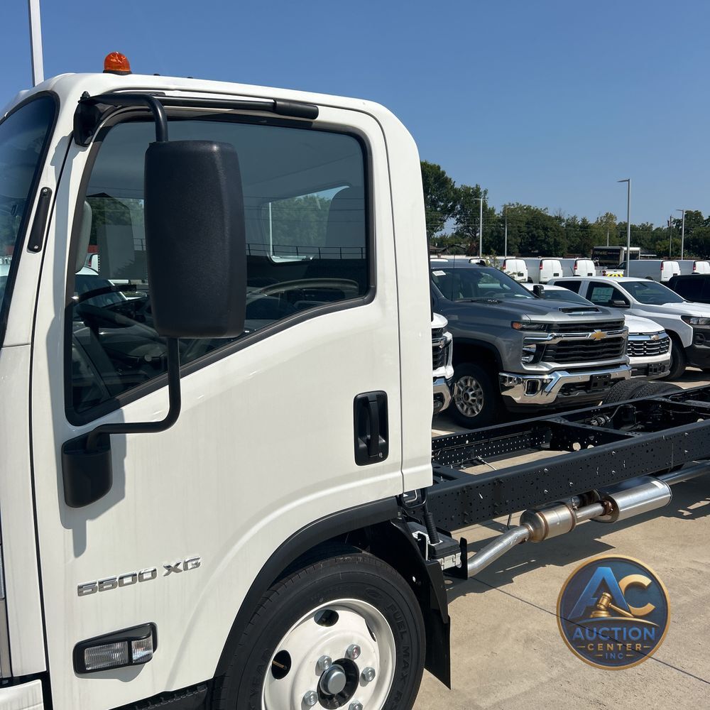 2025 Chevrolet 5500 XG Gas