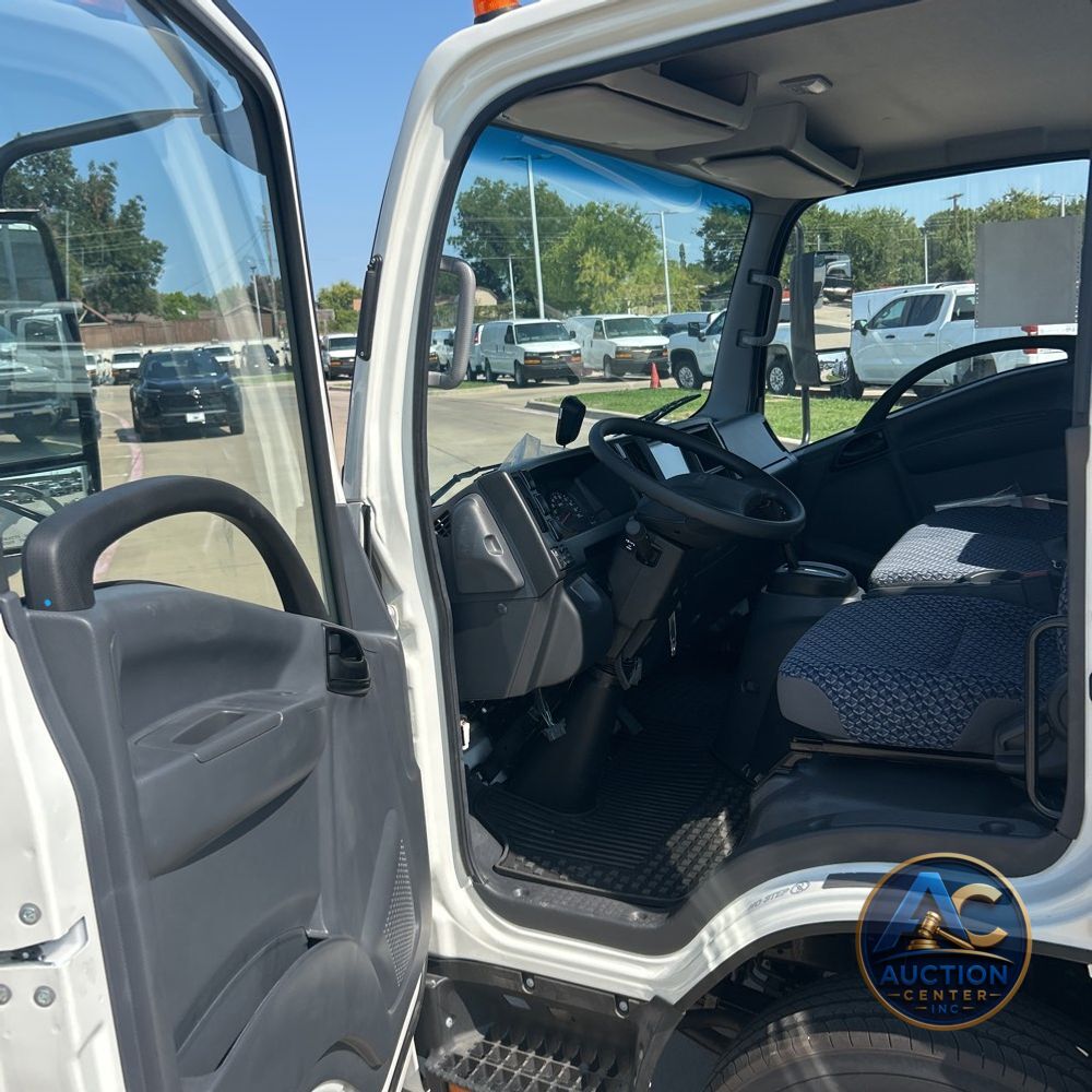 2025 Chevrolet 5500 XG Gas