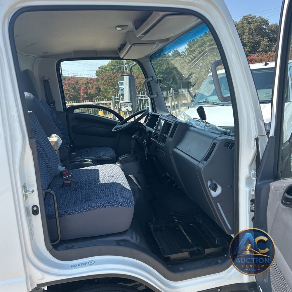 2025 Chevrolet 5500 XG Gas