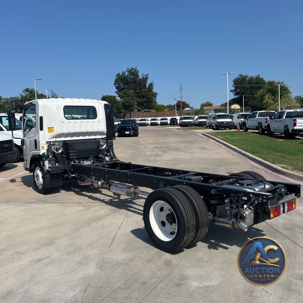 2025 Chevrolet 5500 XG Gas