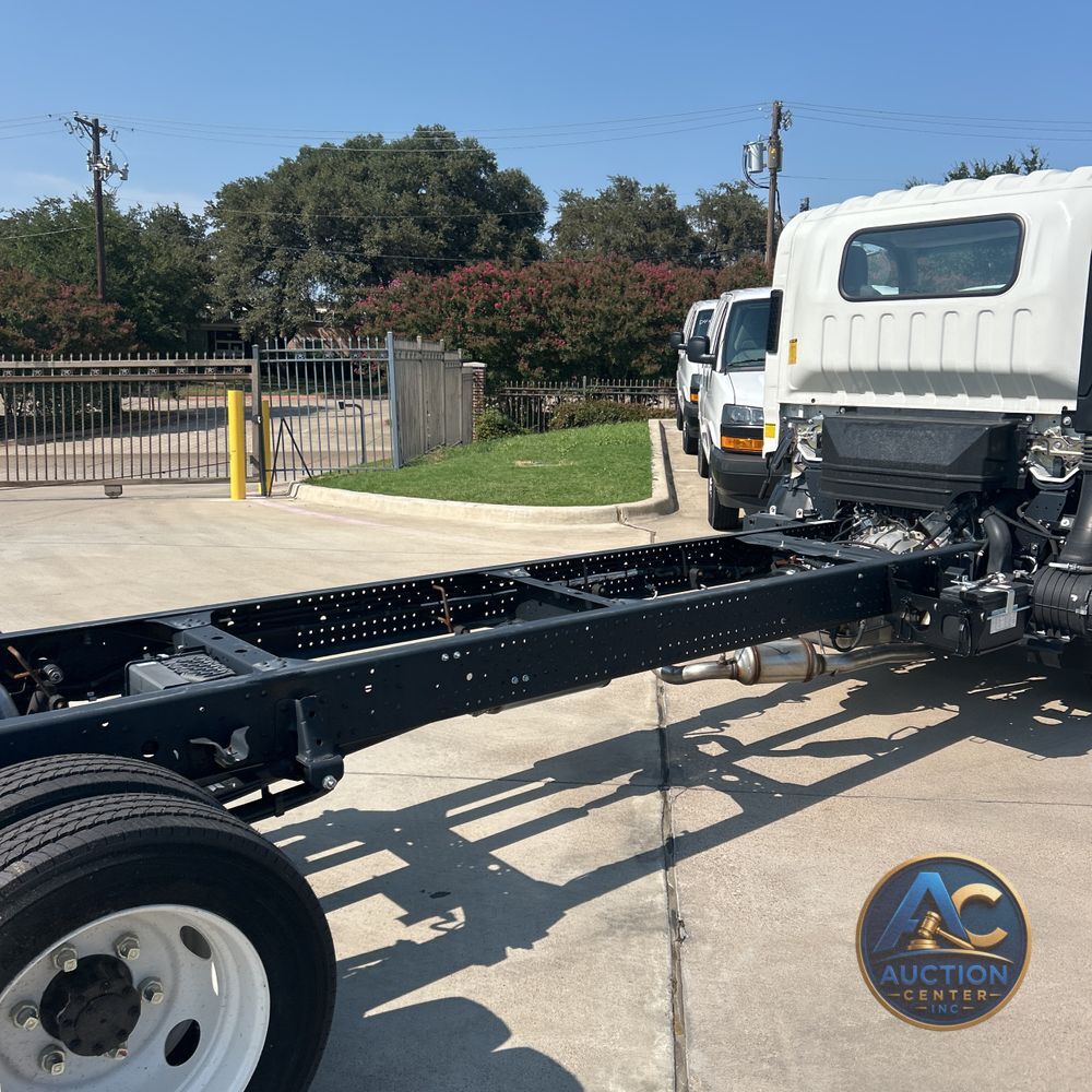 2025 Chevrolet 5500 XG Gas