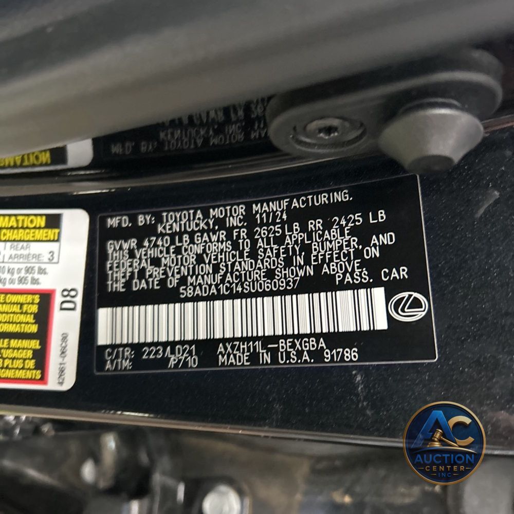 2025 Lexus ES 300h Base
