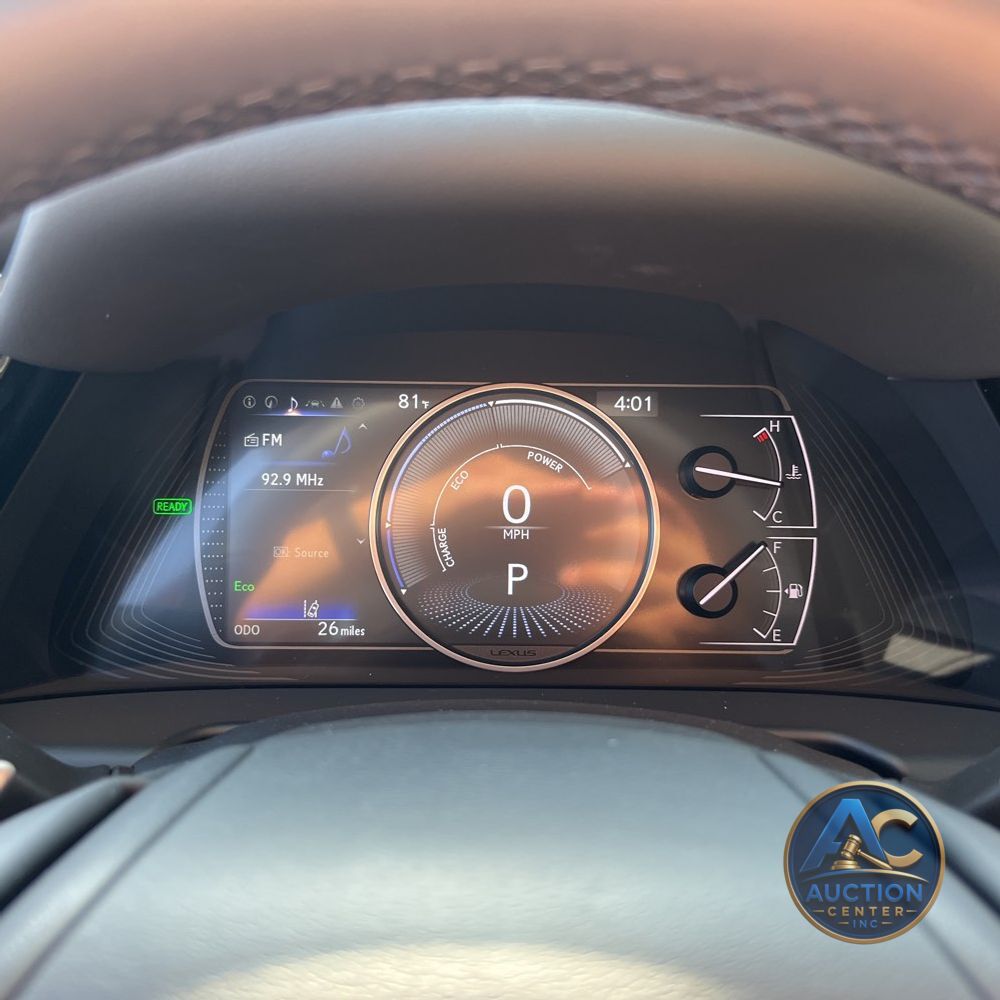 2025 Lexus ES 300h Base
