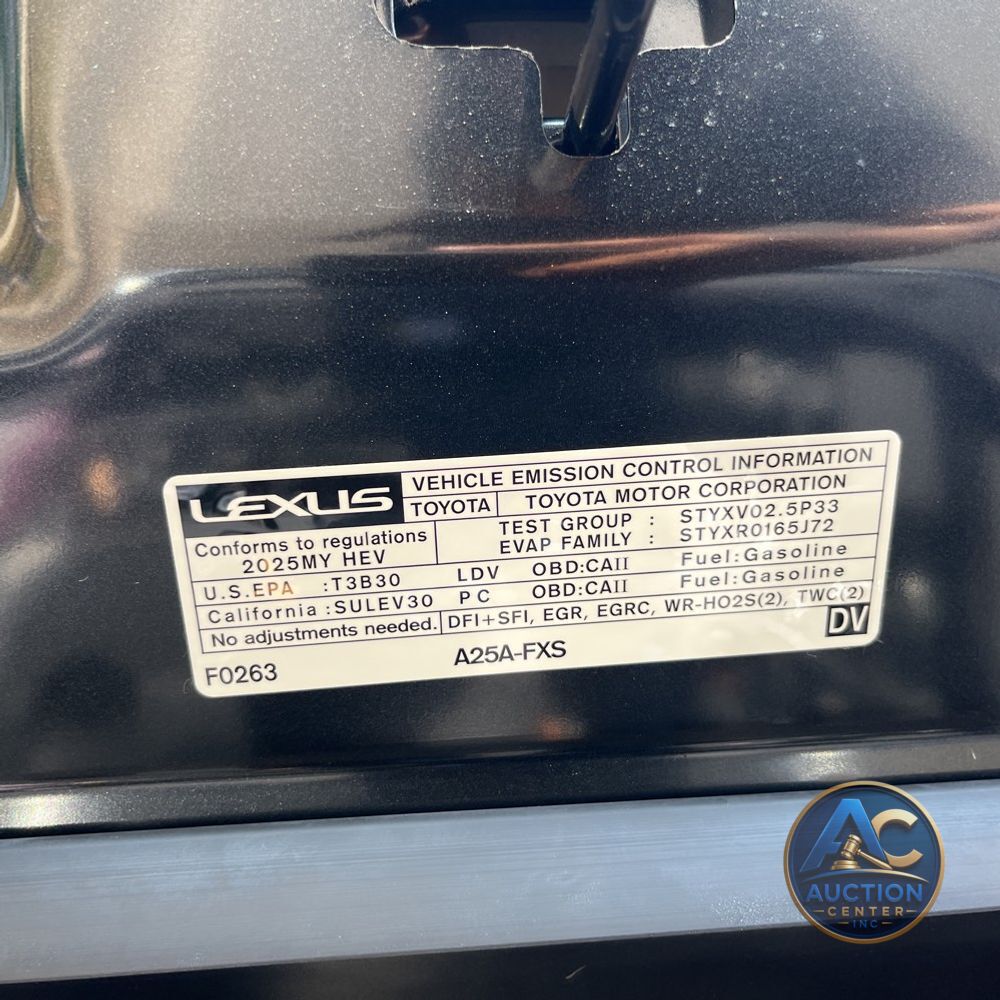 2025 Lexus ES 300h Base