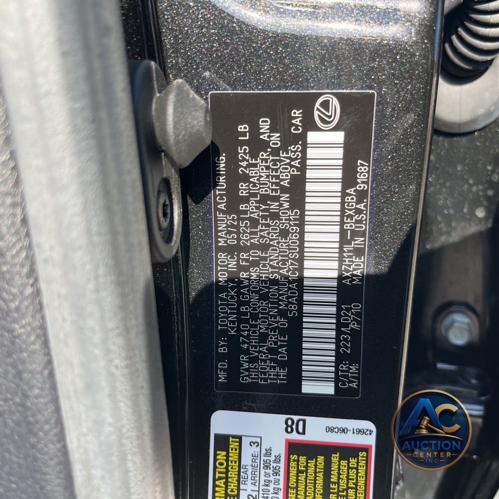 2025 Lexus ES 300h Base