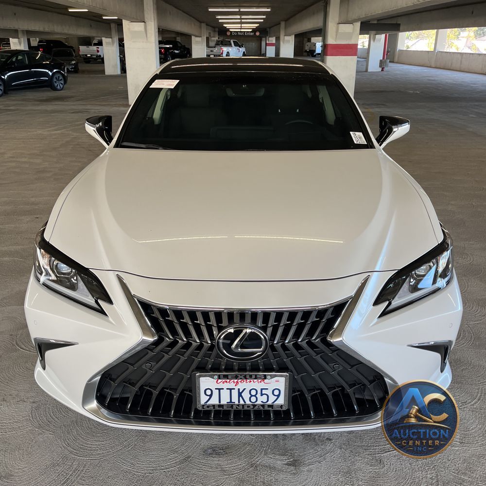 2025 Lexus ES 350 Base