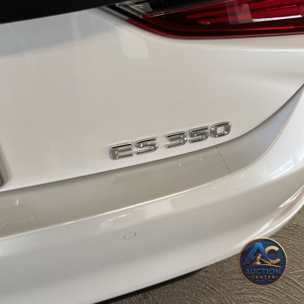 2025 Lexus ES 350 Base