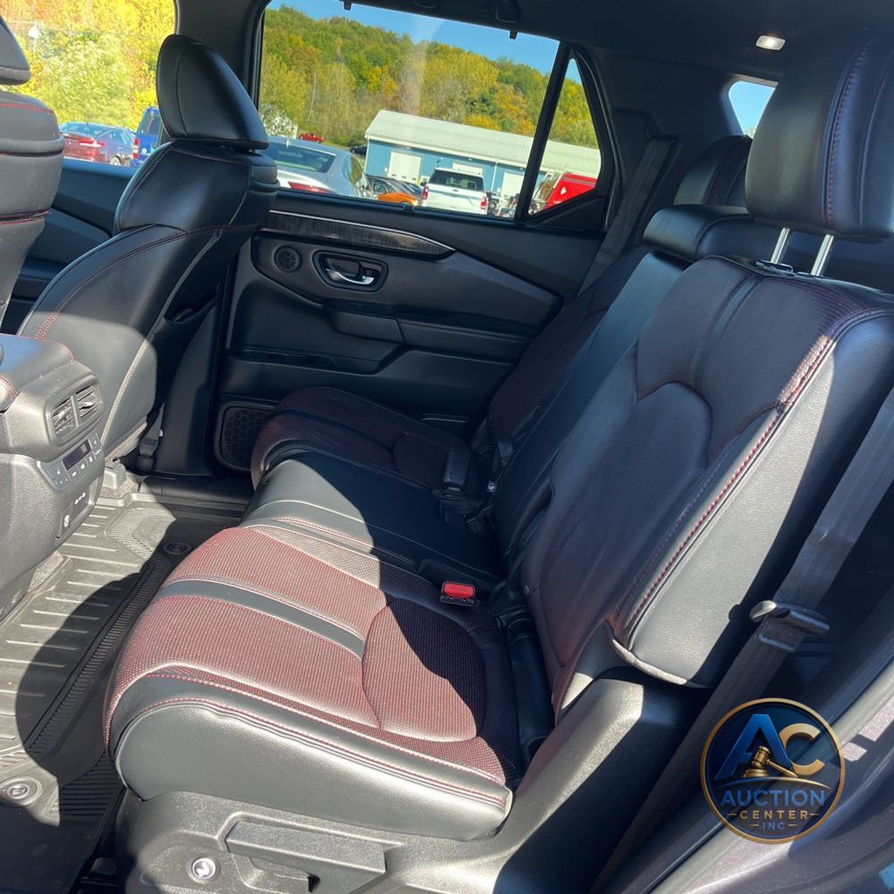 2025 Honda Pilot Black Edition