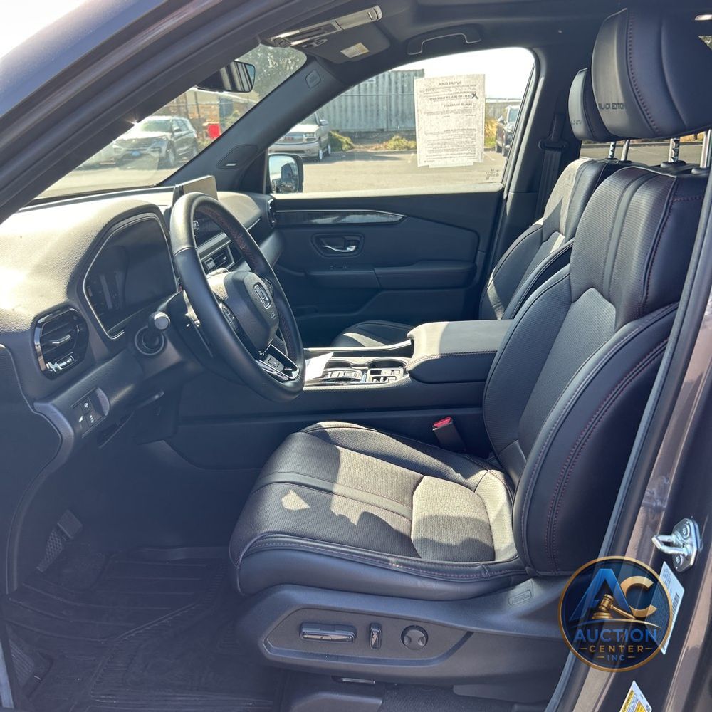 2025 Honda Pilot Black Edition