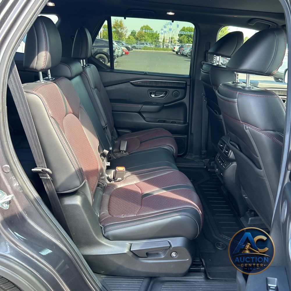 2025 Honda Pilot Black Edition