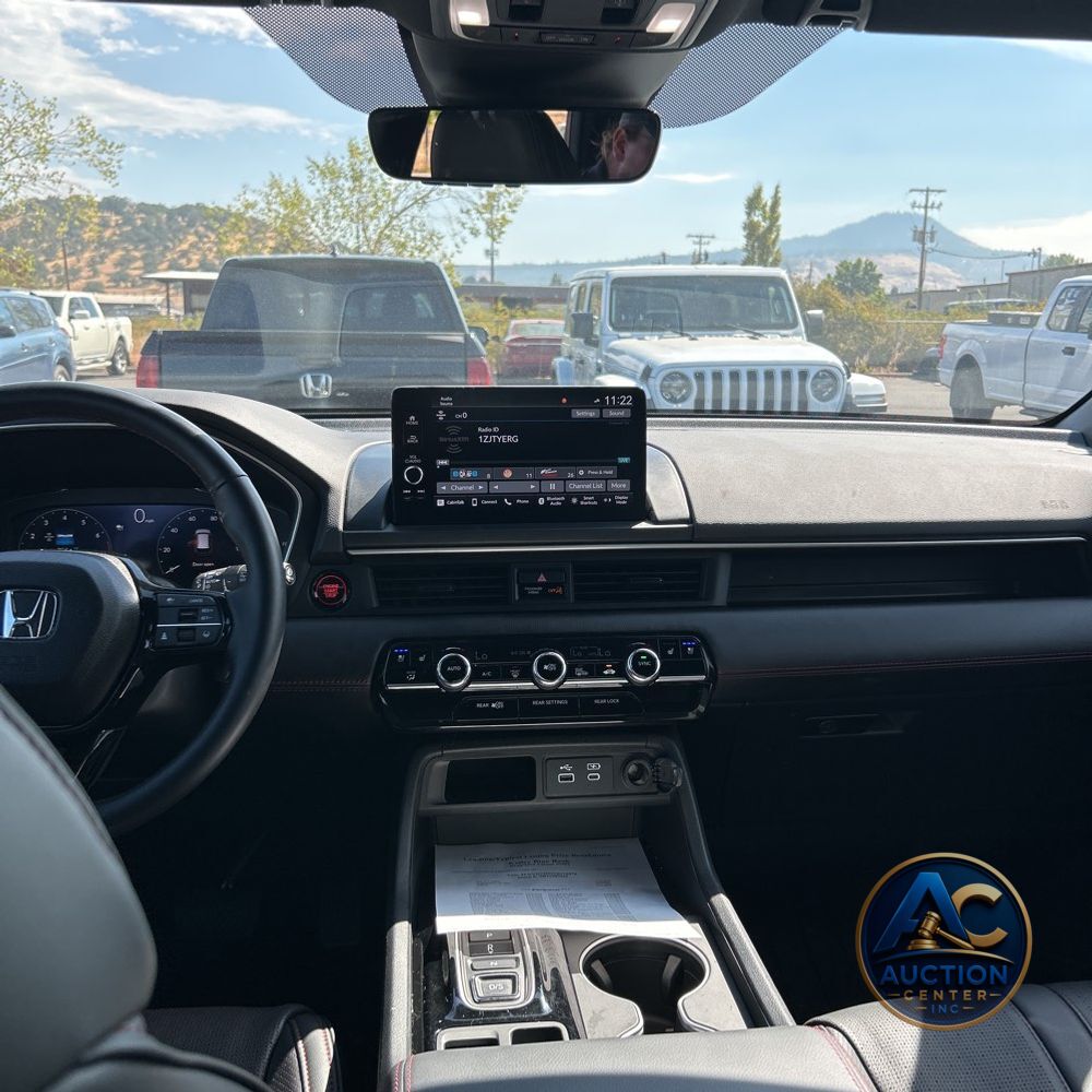 2025 Honda Pilot Black Edition