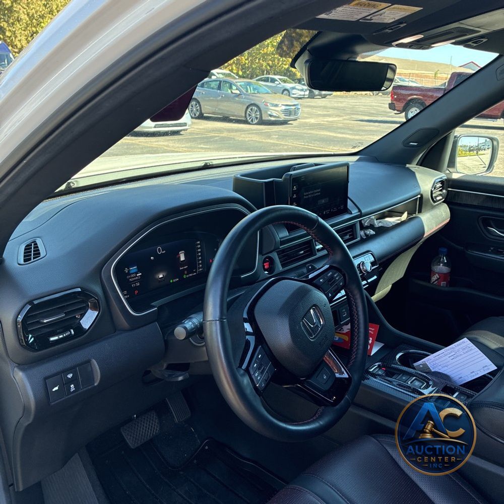 2025 Honda Pilot Black Edition