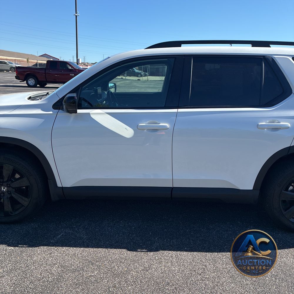 2025 Honda Pilot Black Edition