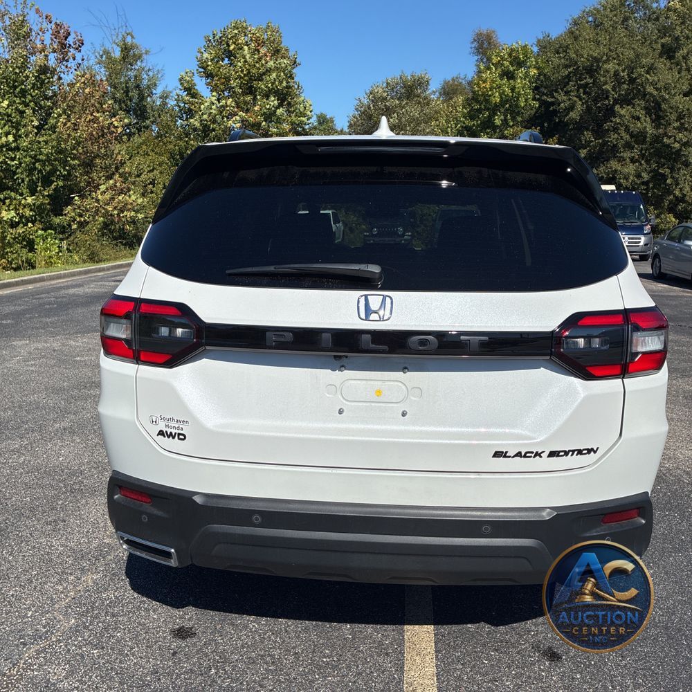 2025 Honda Pilot Black Edition