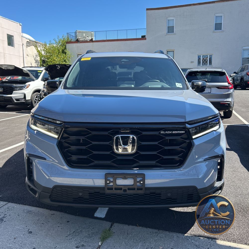 2025 Honda Pilot Black Edition