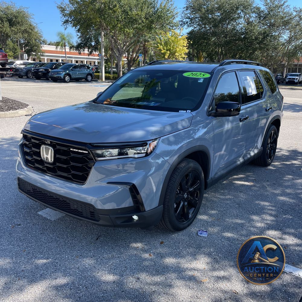 2025 Honda Pilot Black Edition