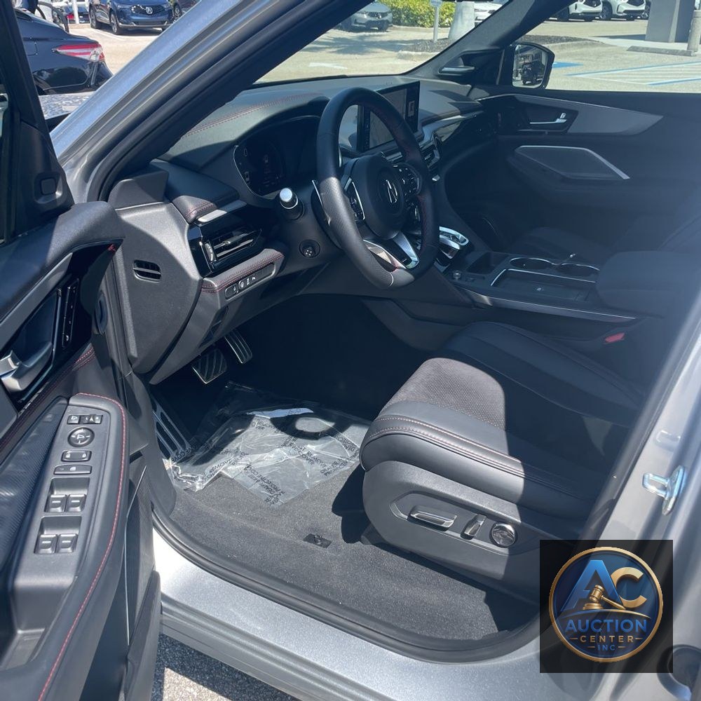 2026 Acura MDX SH-AWD w/A-SPEC