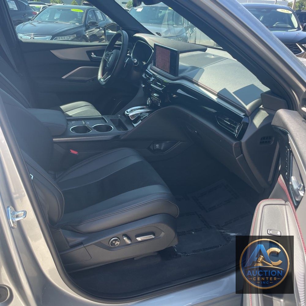 2026 Acura MDX SH-AWD w/A-SPEC