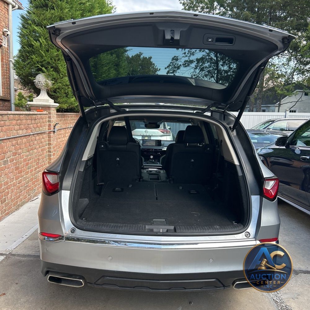 2023 Acura MDX SH-AWD w/Tech