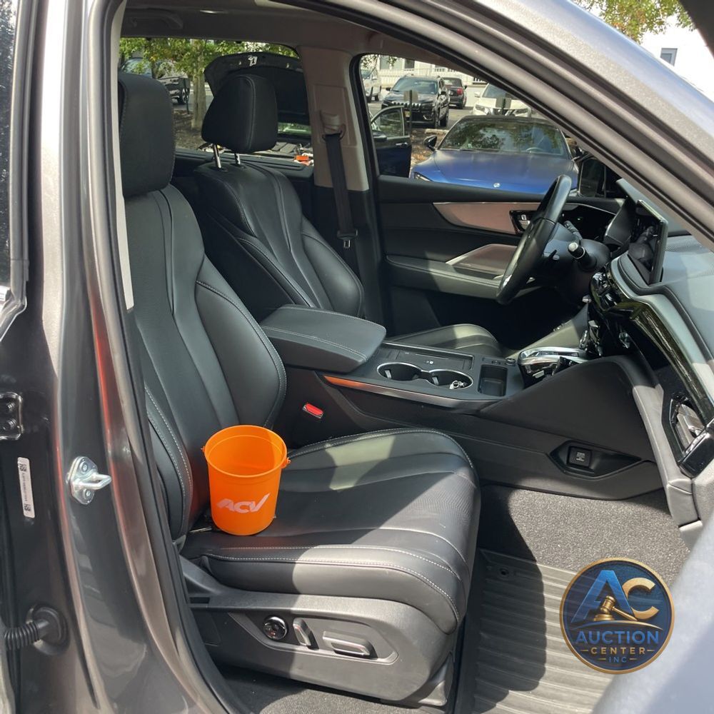 2025 Acura MDX SH-AWD w/Tech