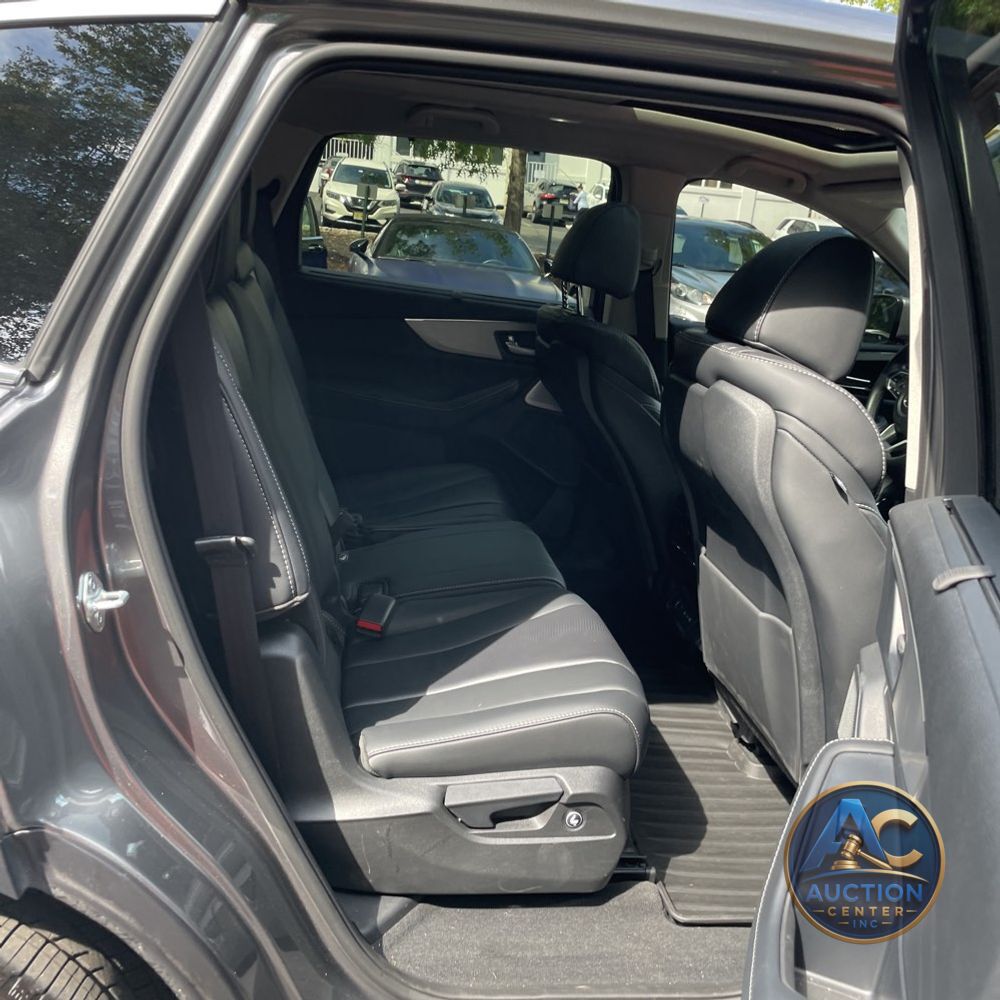 2025 Acura MDX SH-AWD w/Tech