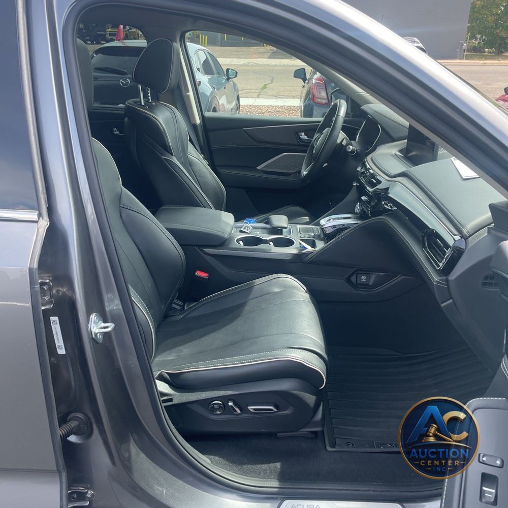 2024 Acura MDX SH-AWD w/Advance
