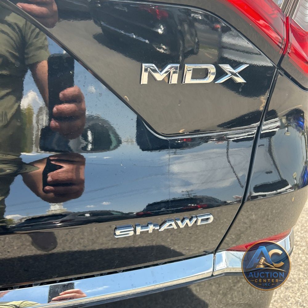 2024 Acura MDX SH-AWD w/Advance