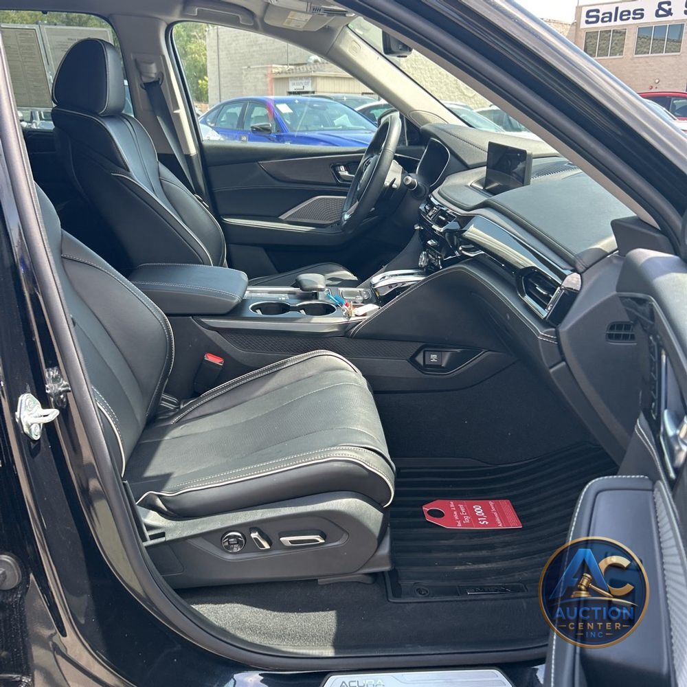 2024 Acura MDX SH-AWD w/Advance
