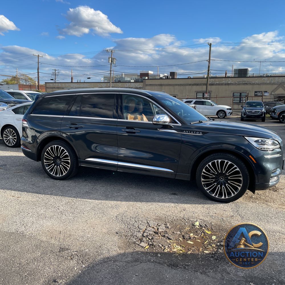 2022 Lincoln Aviator Black Label