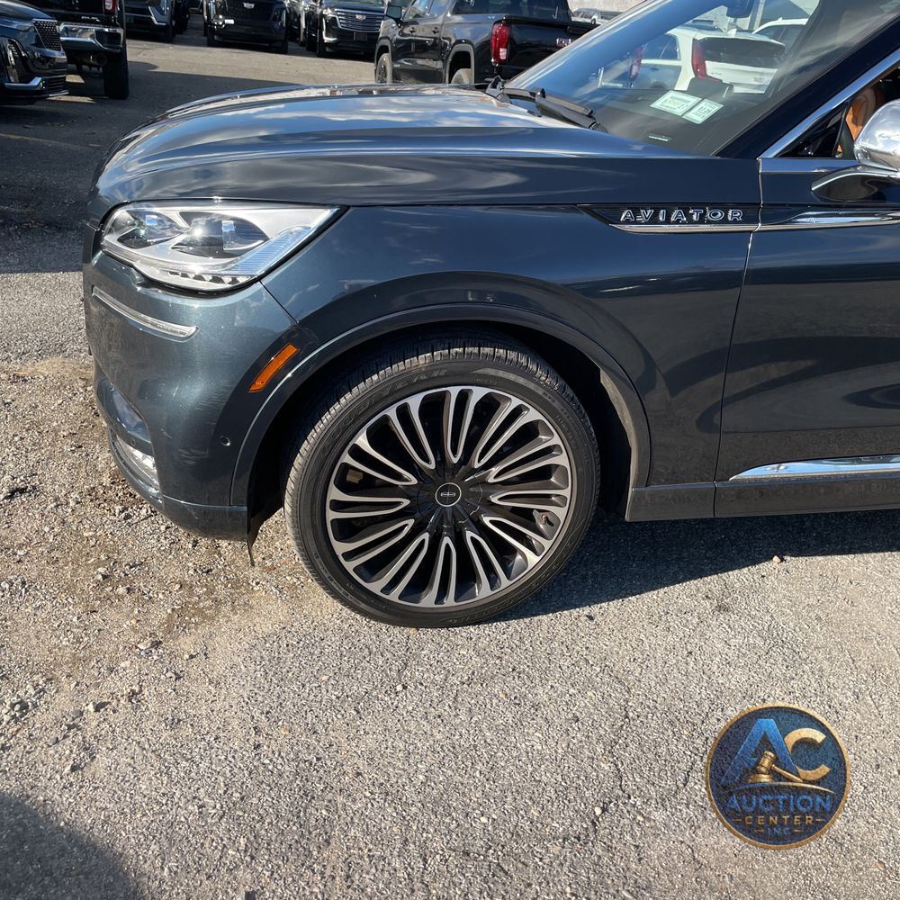 2022 Lincoln Aviator Black Label