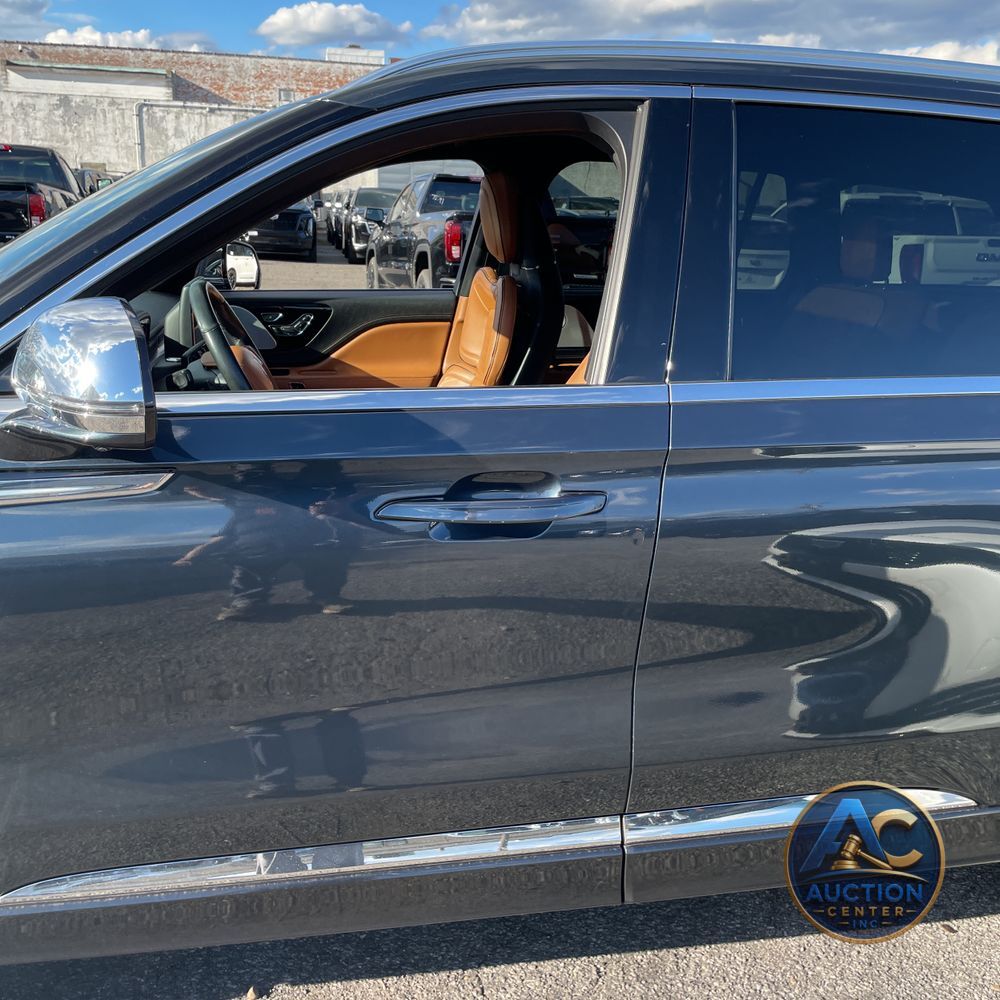 2022 Lincoln Aviator Black Label