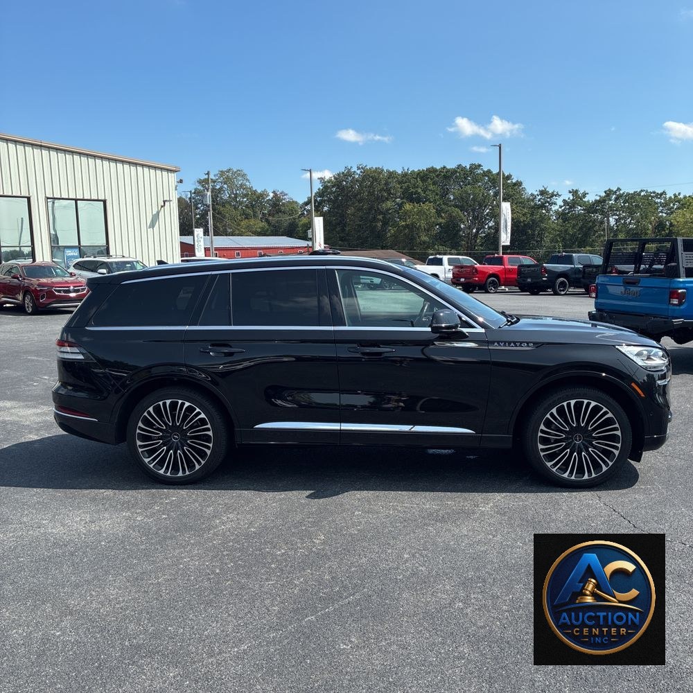 2023 Lincoln Aviator Black Label