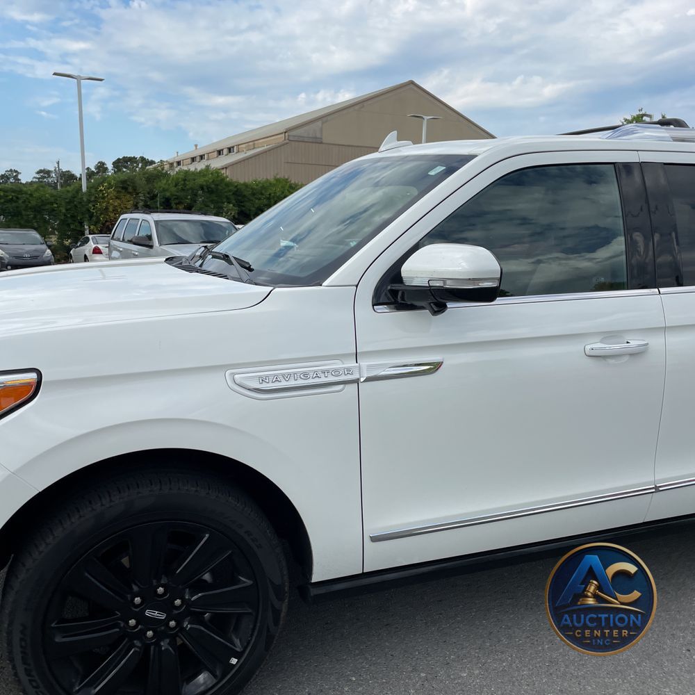 2024 Lincoln Navigator Reserve