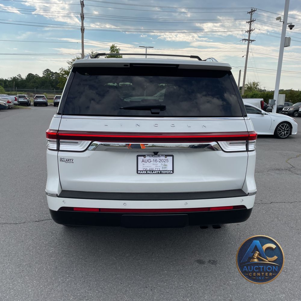 2024 Lincoln Navigator Reserve