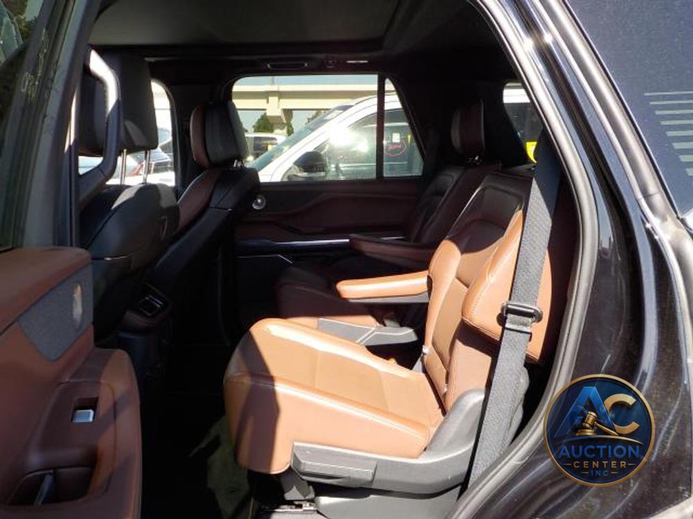 2025 Lincoln Navigator Reserve