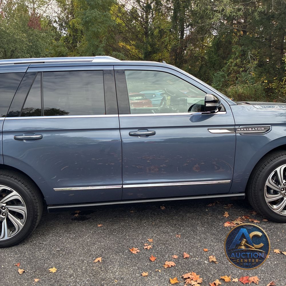 2023 Lincoln Navigator Reserve