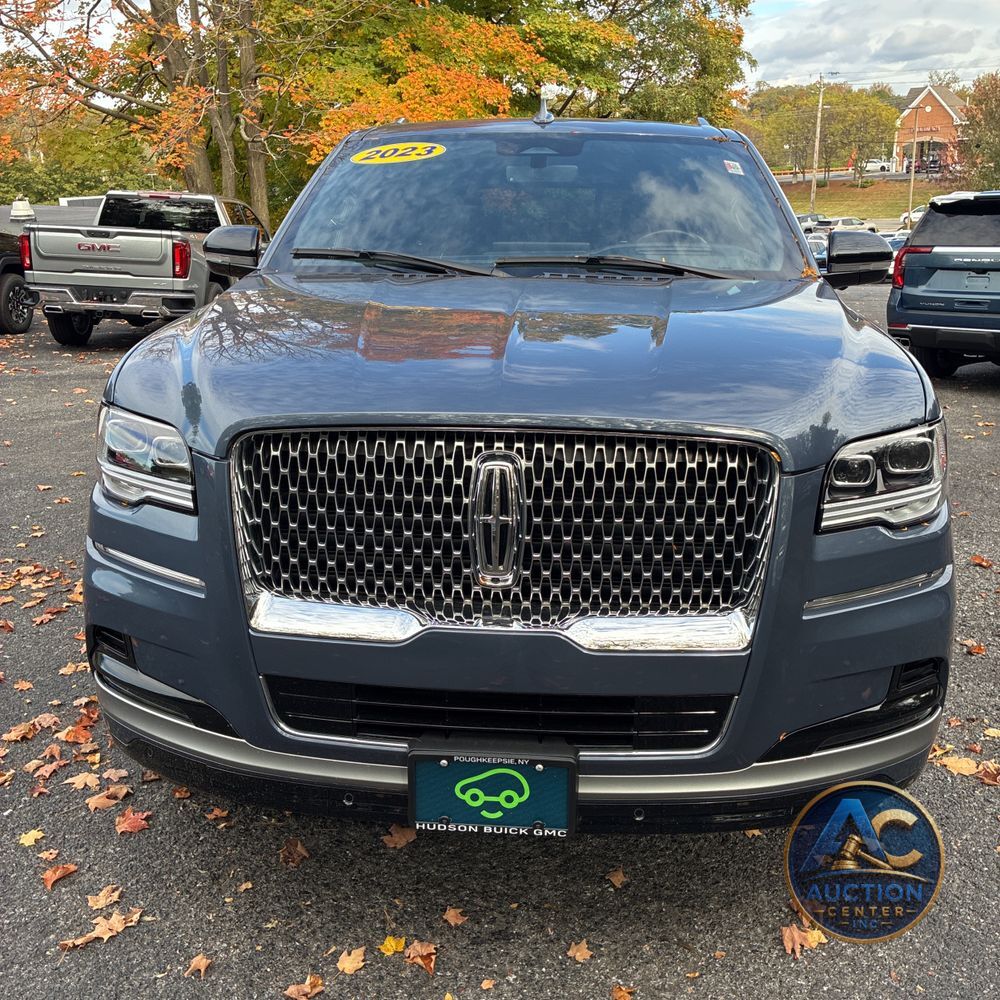 2023 Lincoln Navigator Reserve