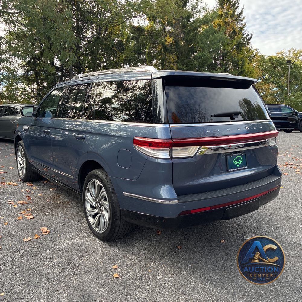 2023 Lincoln Navigator Reserve