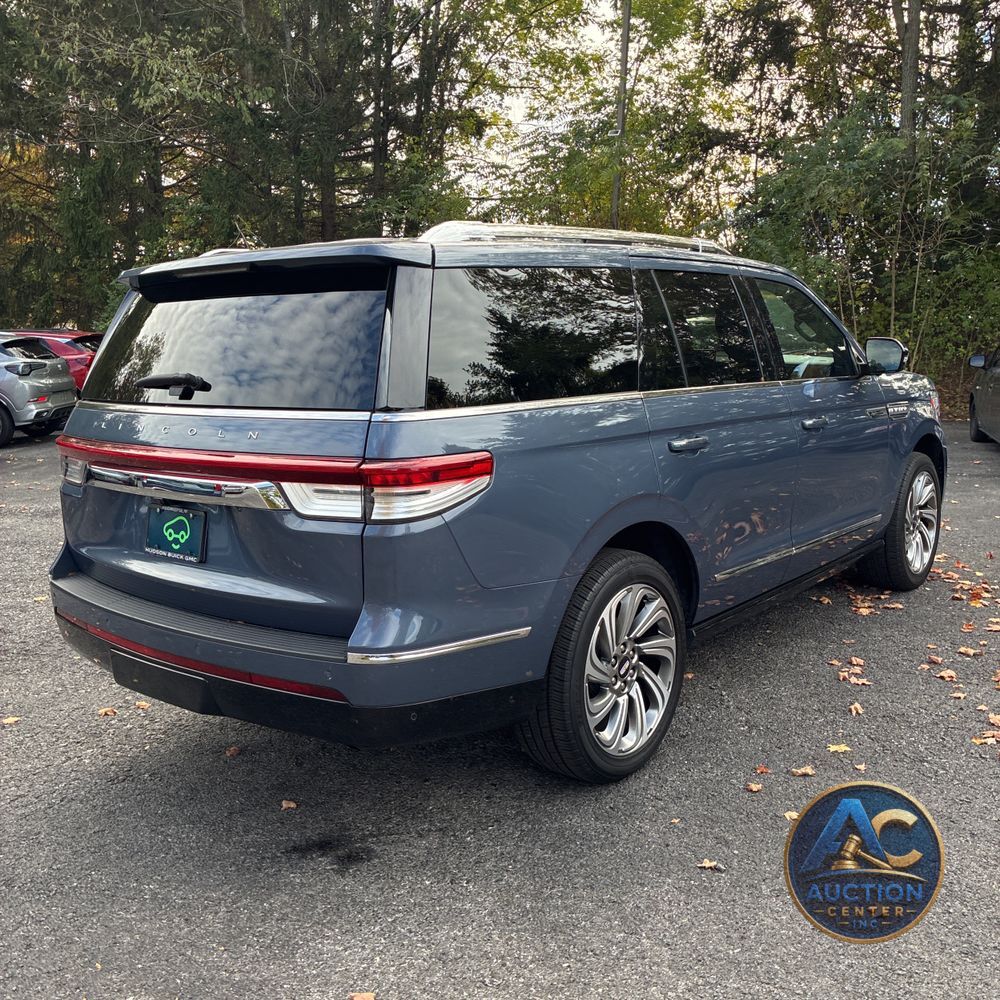 2023 Lincoln Navigator Reserve
