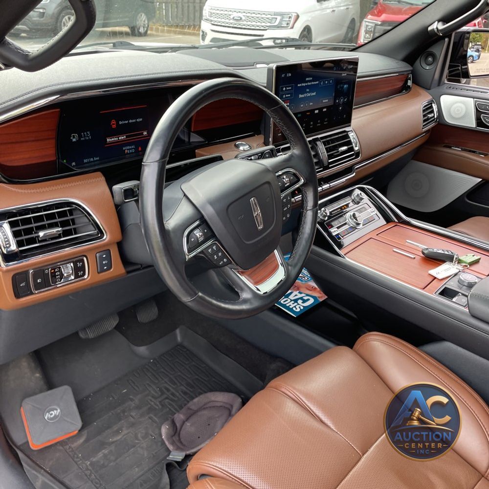 2023 Lincoln Navigator Reserve