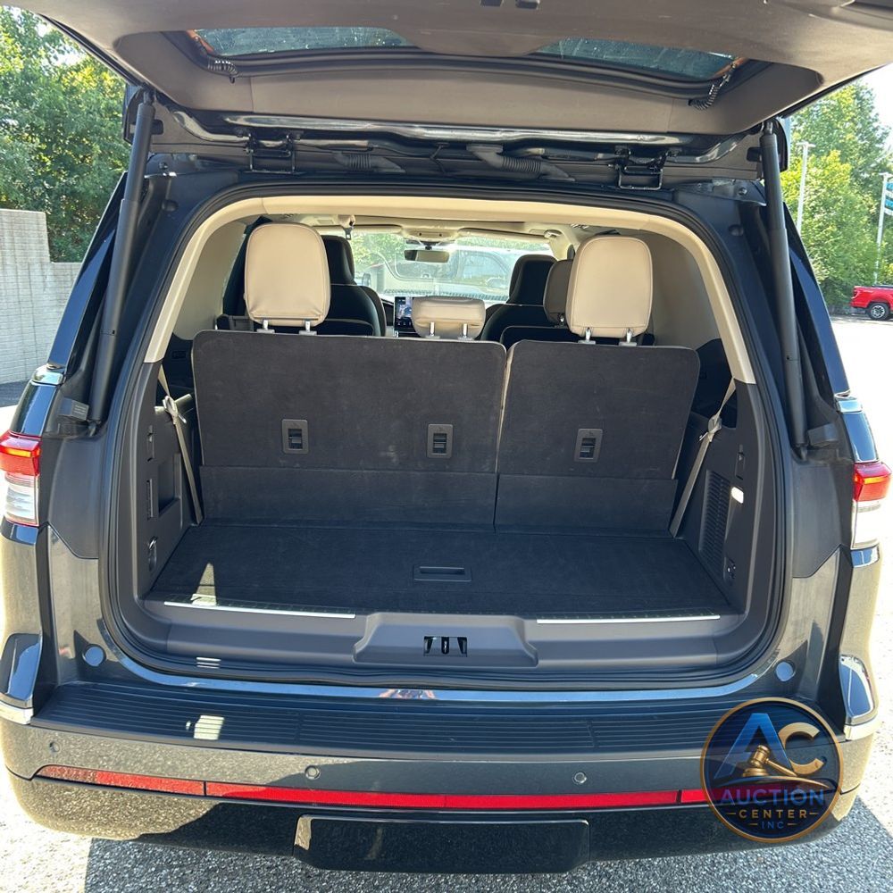 2024 Lincoln Navigator Reserve