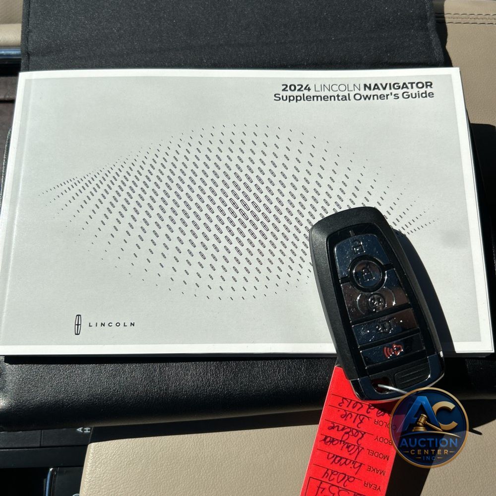 2024 Lincoln Navigator Reserve