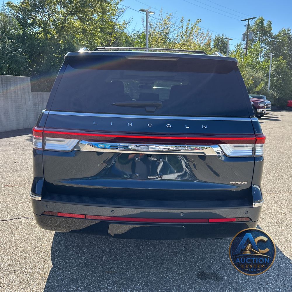 2024 Lincoln Navigator Reserve