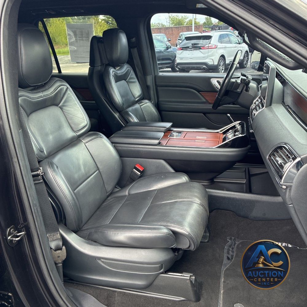 2023 Lincoln Navigator Reserve