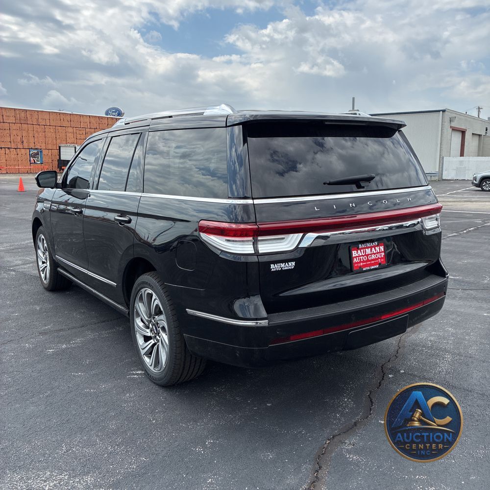 2023 Lincoln Navigator Reserve
