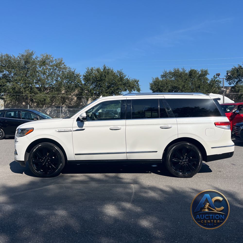 2022 Lincoln Navigator Reserve