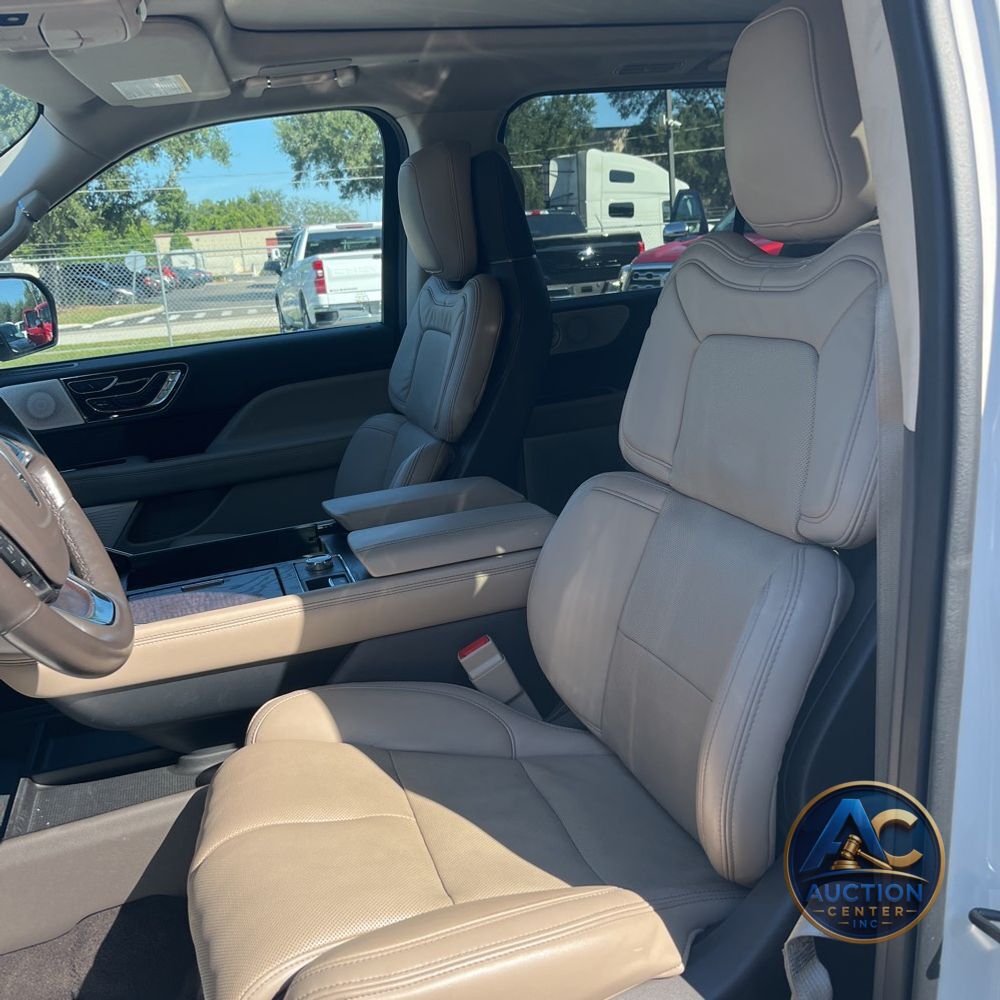 2022 Lincoln Navigator Reserve