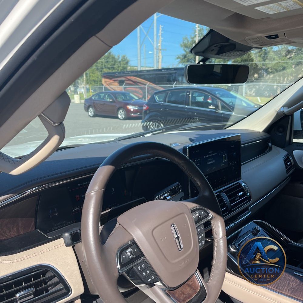 2022 Lincoln Navigator Reserve